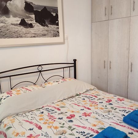 Sweet House 64B Apartment Vrachati Ngoại thất bức ảnh