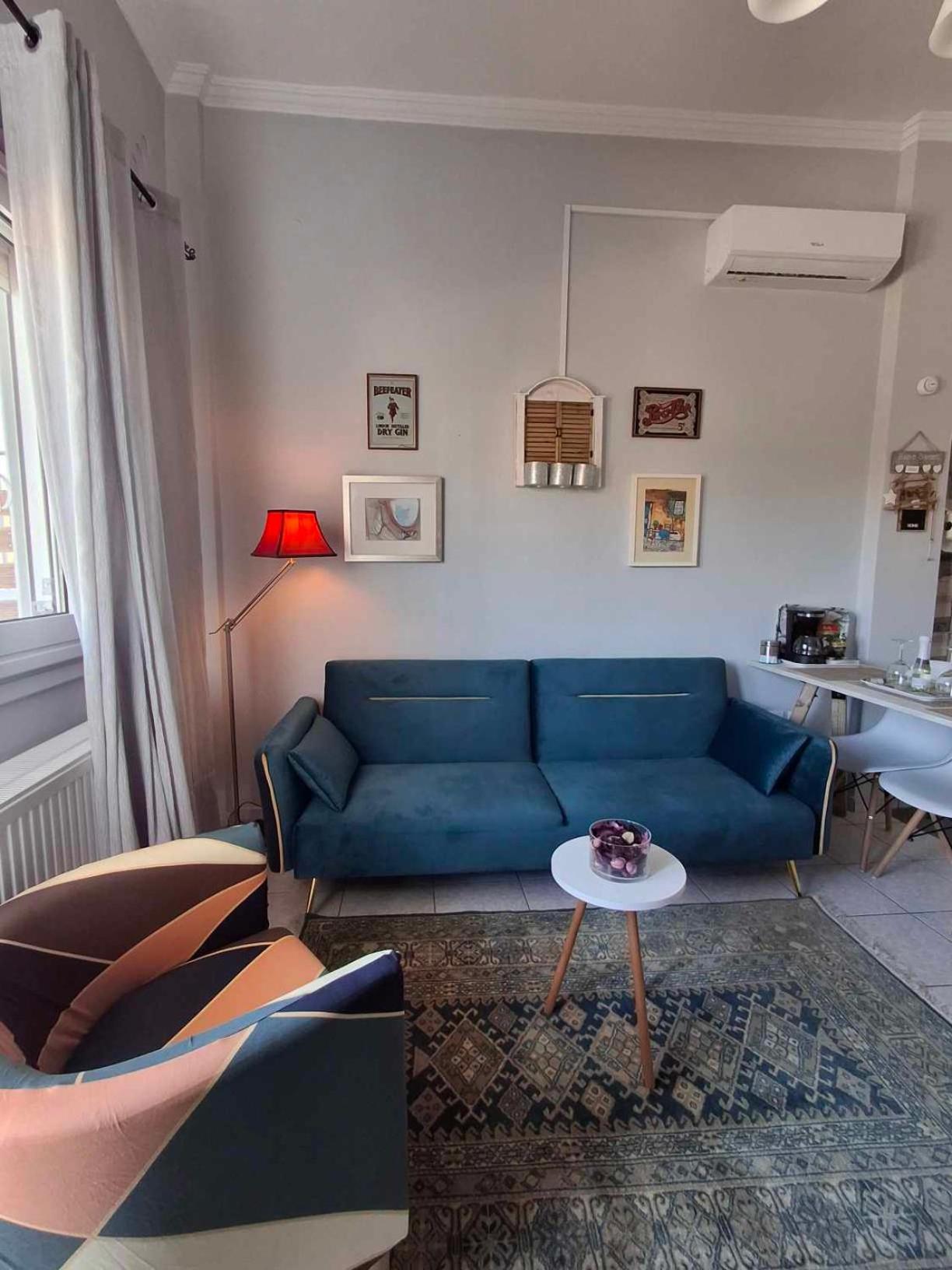 Sweet House 64B Apartment Vrachati Ngoại thất bức ảnh