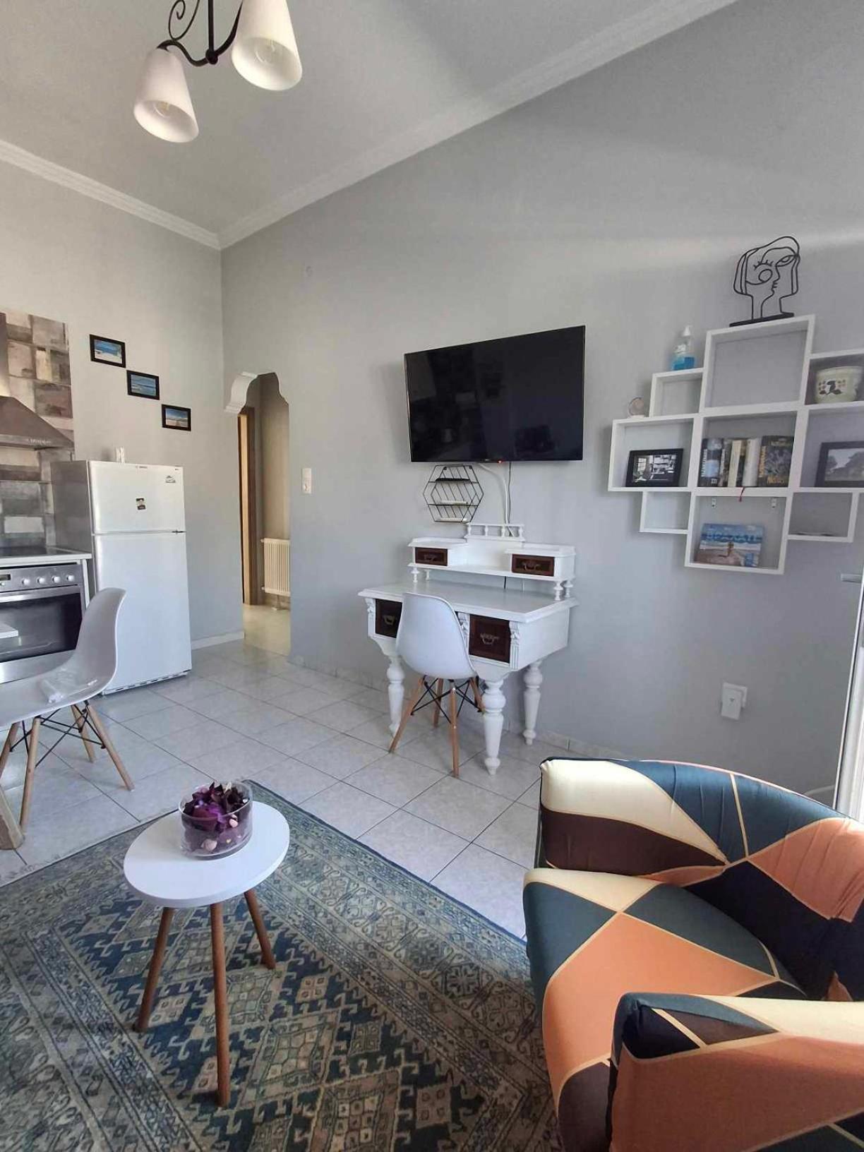 Sweet House 64B Apartment Vrachati Ngoại thất bức ảnh
